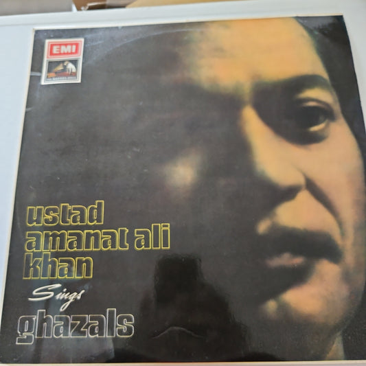 Amanat Ali Khan Sings Ghazals
In near mint condition