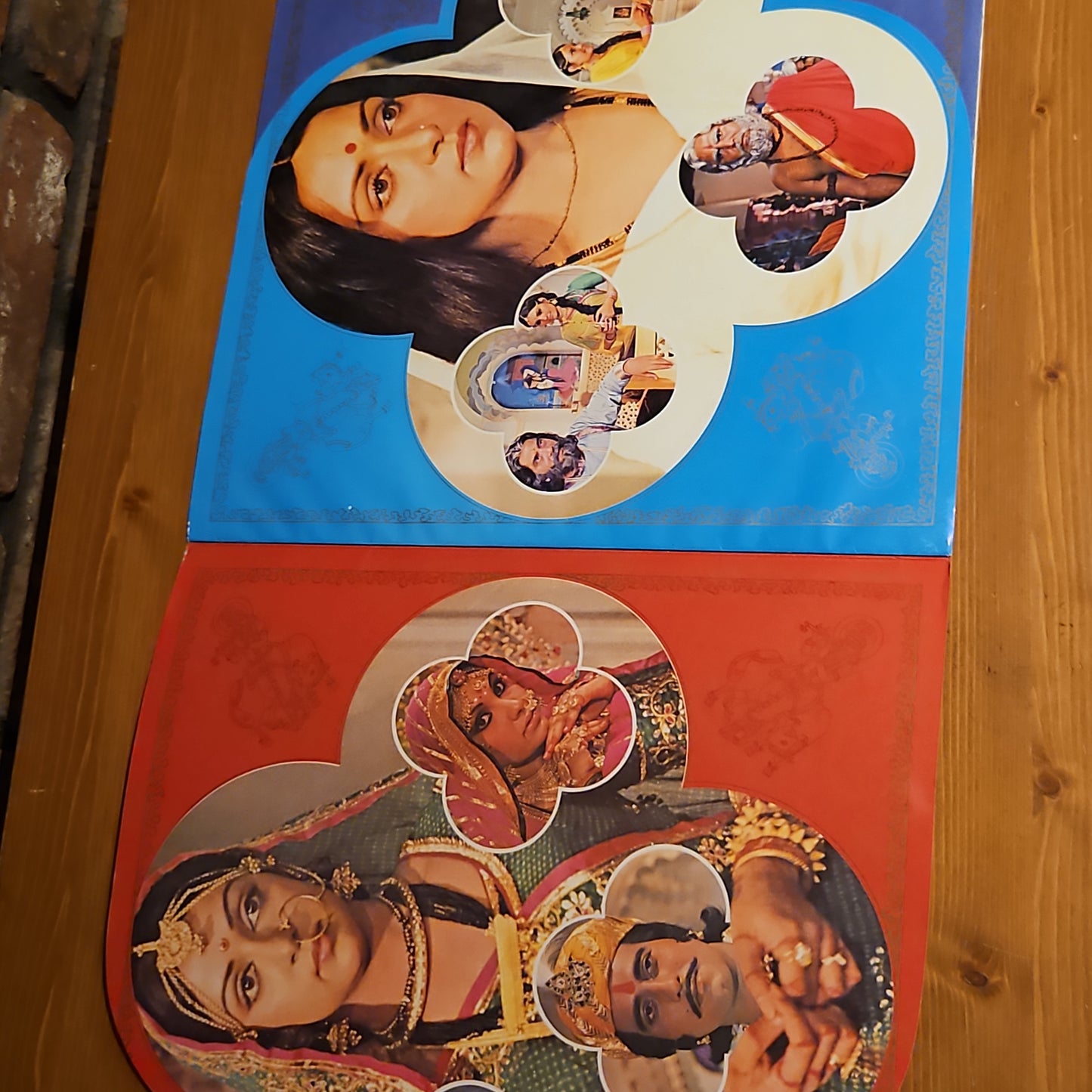 Meera - Ravi Shankar and Gulzar classic in multifold in excellent condition