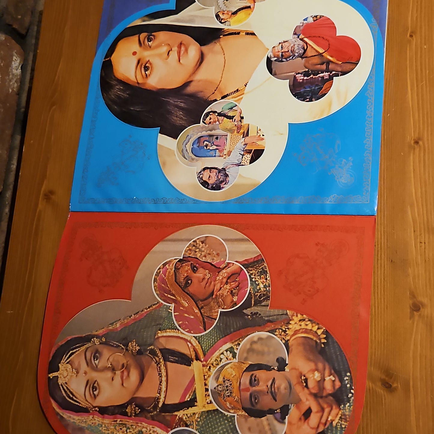 Meera - Ravi Shankar and Gulzar classic in multifold in excellent condition