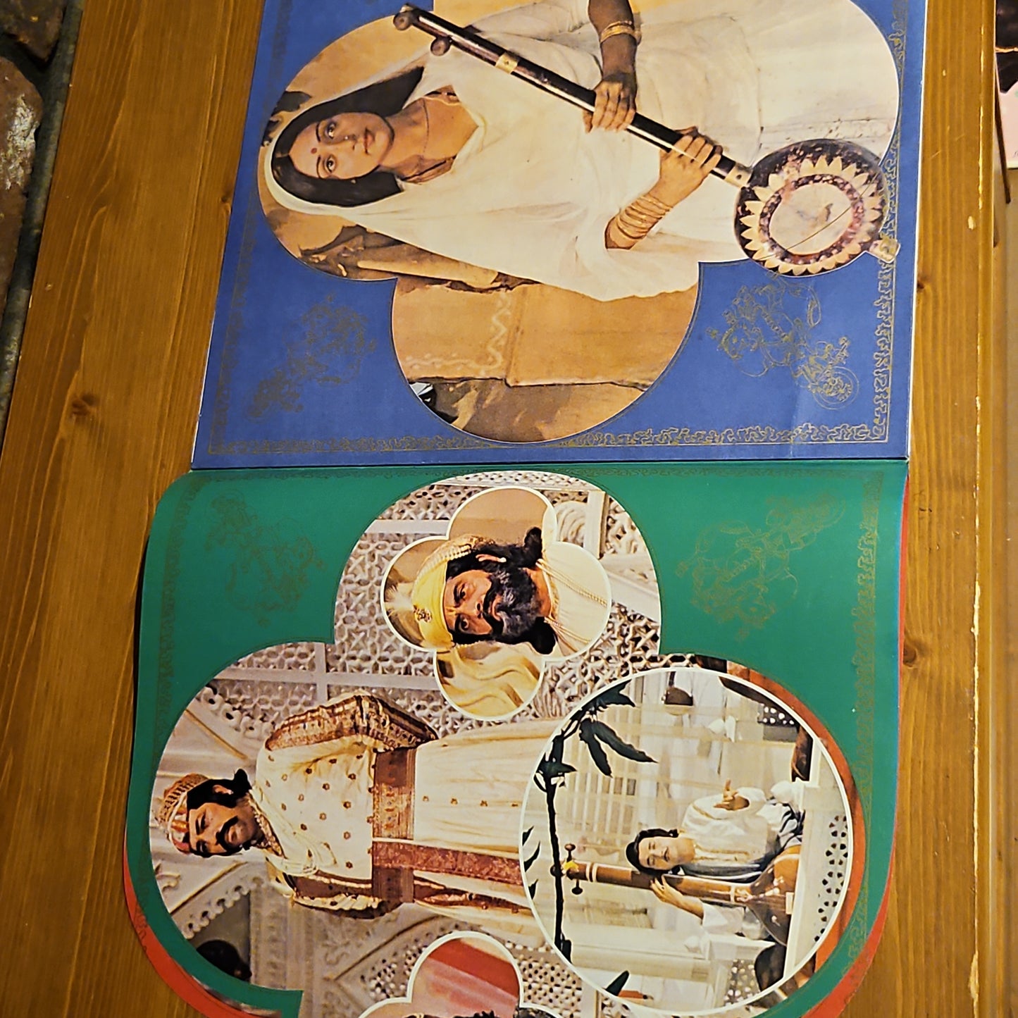 Meera - Ravi Shankar and Gulzar classic in multifold in excellent condition
