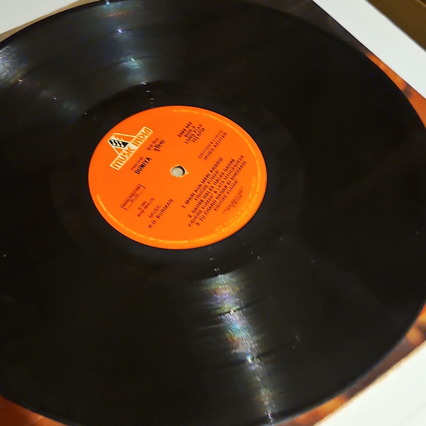 Duniya - R D Burman record in VG+ condition