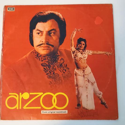 ARZOO - M. ASHRAF and ANWAR Original soundtrack in Near Mint condition