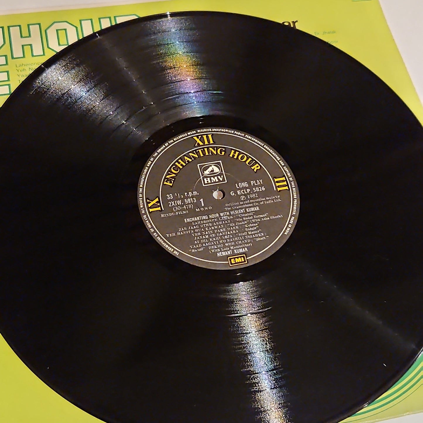 Hemant Kumar - Enchanting hour in Near Mint