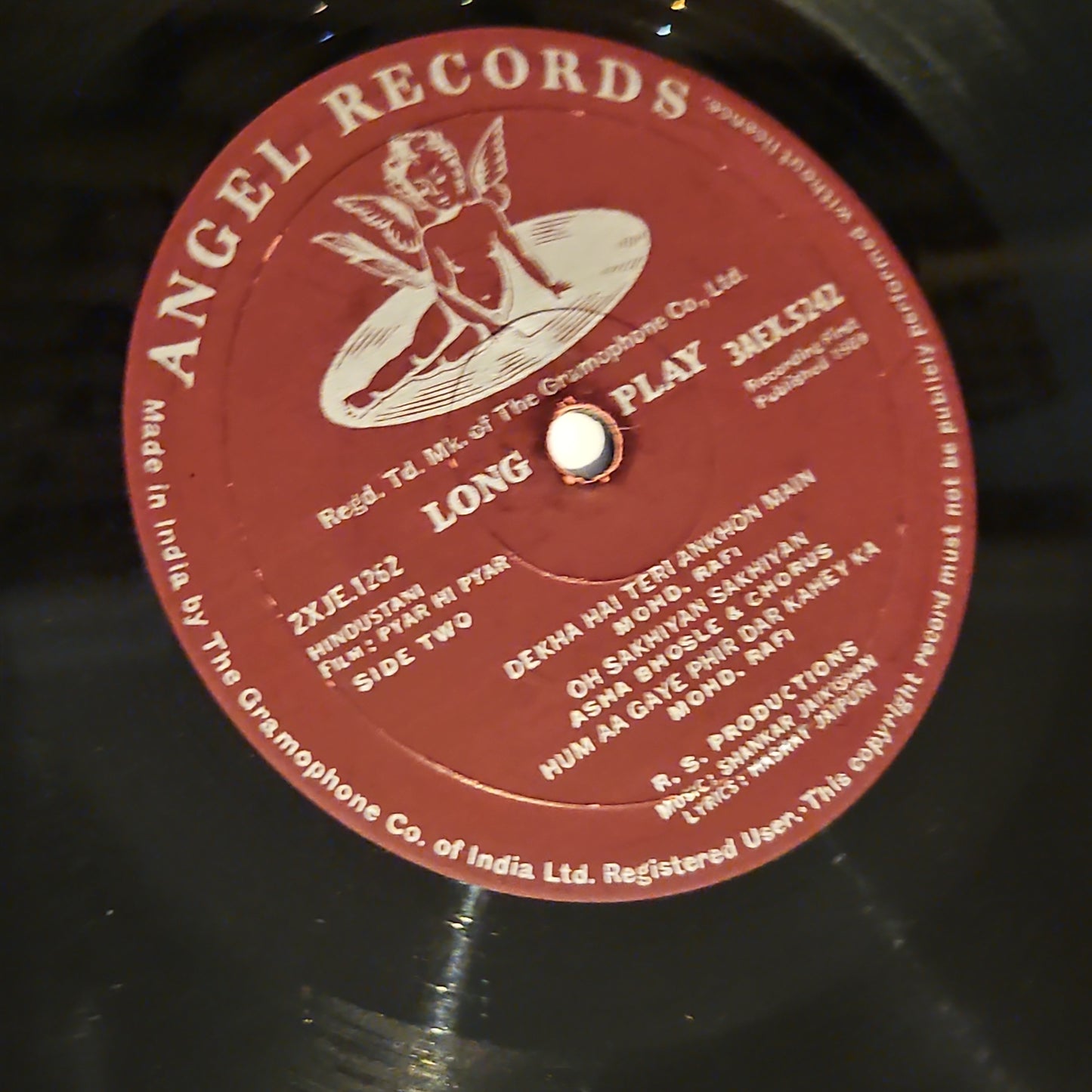 Pyar Hi Pyar - Music by shankar jaikishan - 1st angel in VG+ conditon