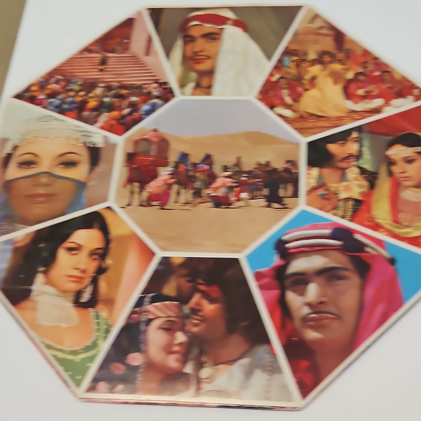 Laila Majnu - superhit blockbuster - 2 LP set, Madan Mohan and Jaidev - in Excellent condition