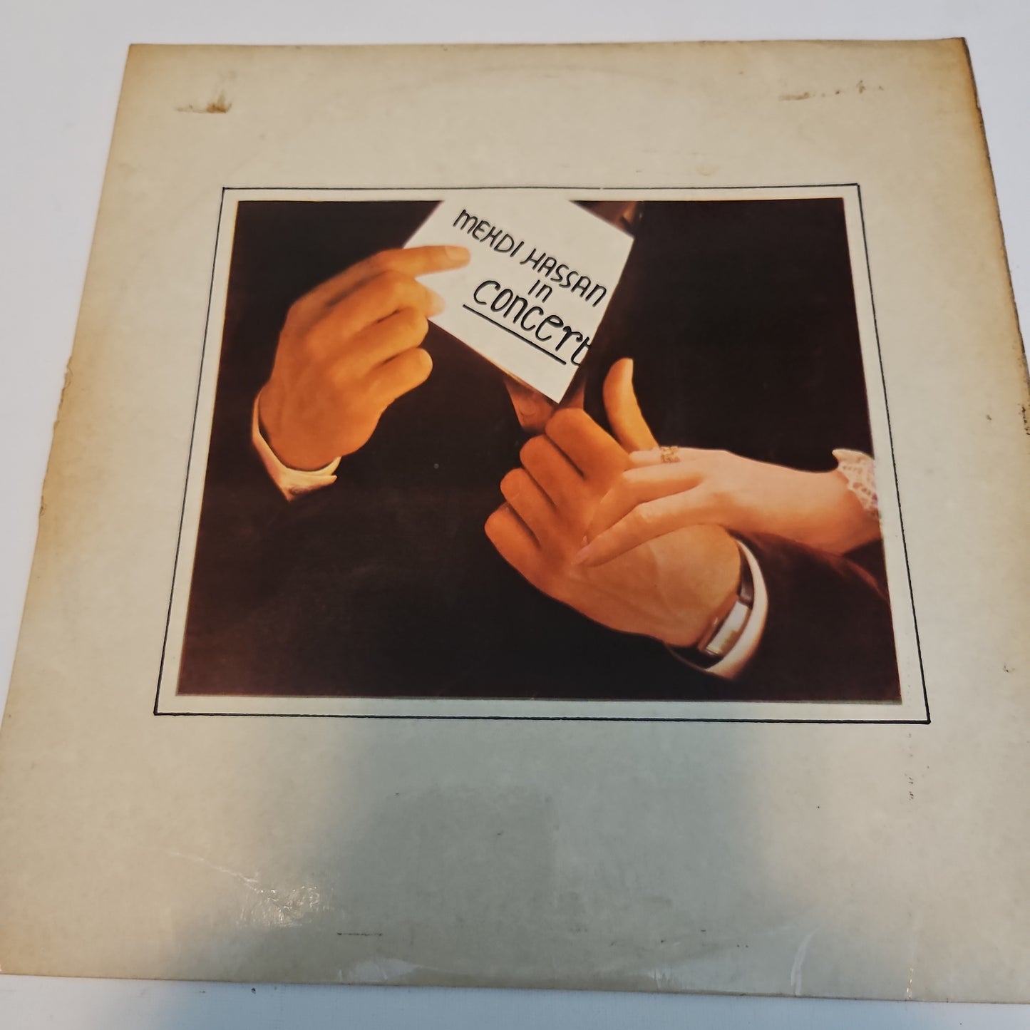 Mehdi Hassan In Concert - Vol 2 in Near mint EMCPM 5020