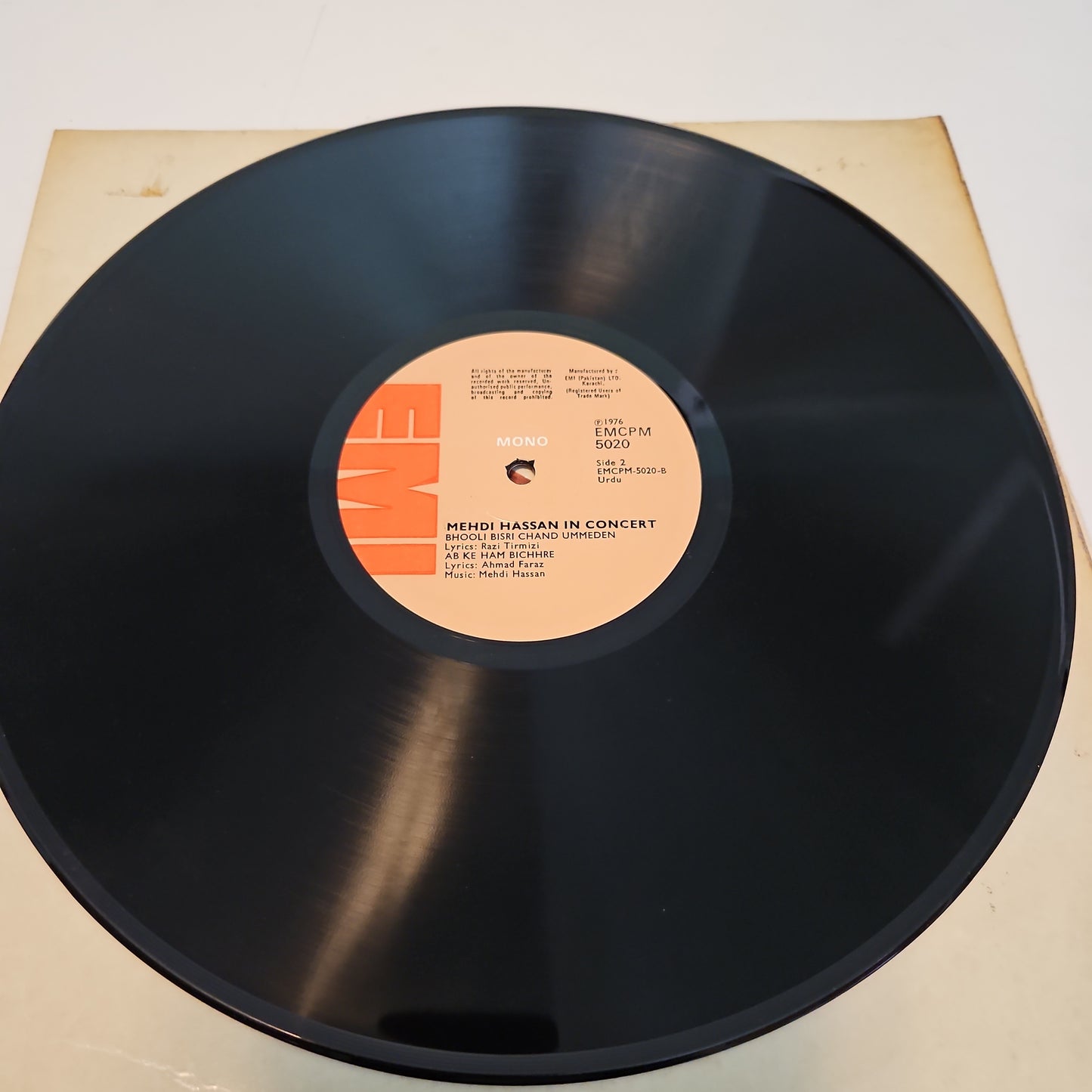 Mehdi Hassan In Concert - Vol 2 in Near mint EMCPM 5020