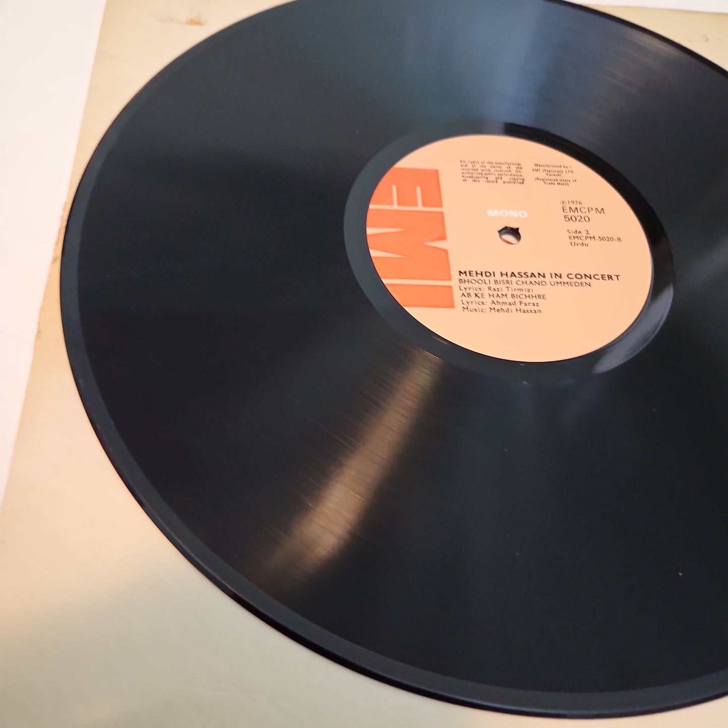 Mehdi Hassan In Concert - Vol 2 in Near mint EMCPM 5020