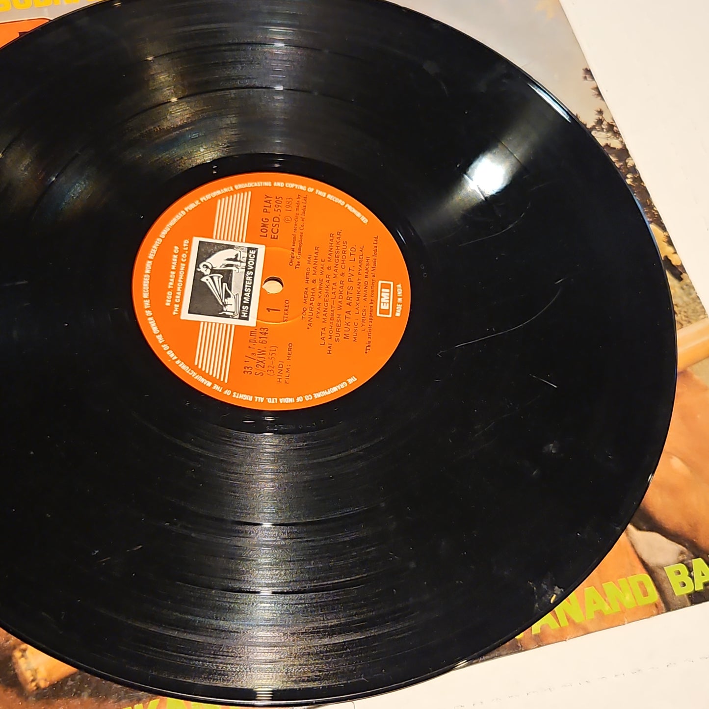 HERO - Laxmikant Pyarelal in good Stereo