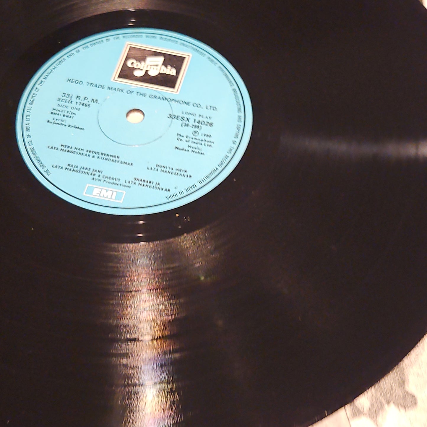 Bhai Bhai - Madan Mohan and Kishore  Lata and Geeta Dutt, kishore, in near mint Pristine