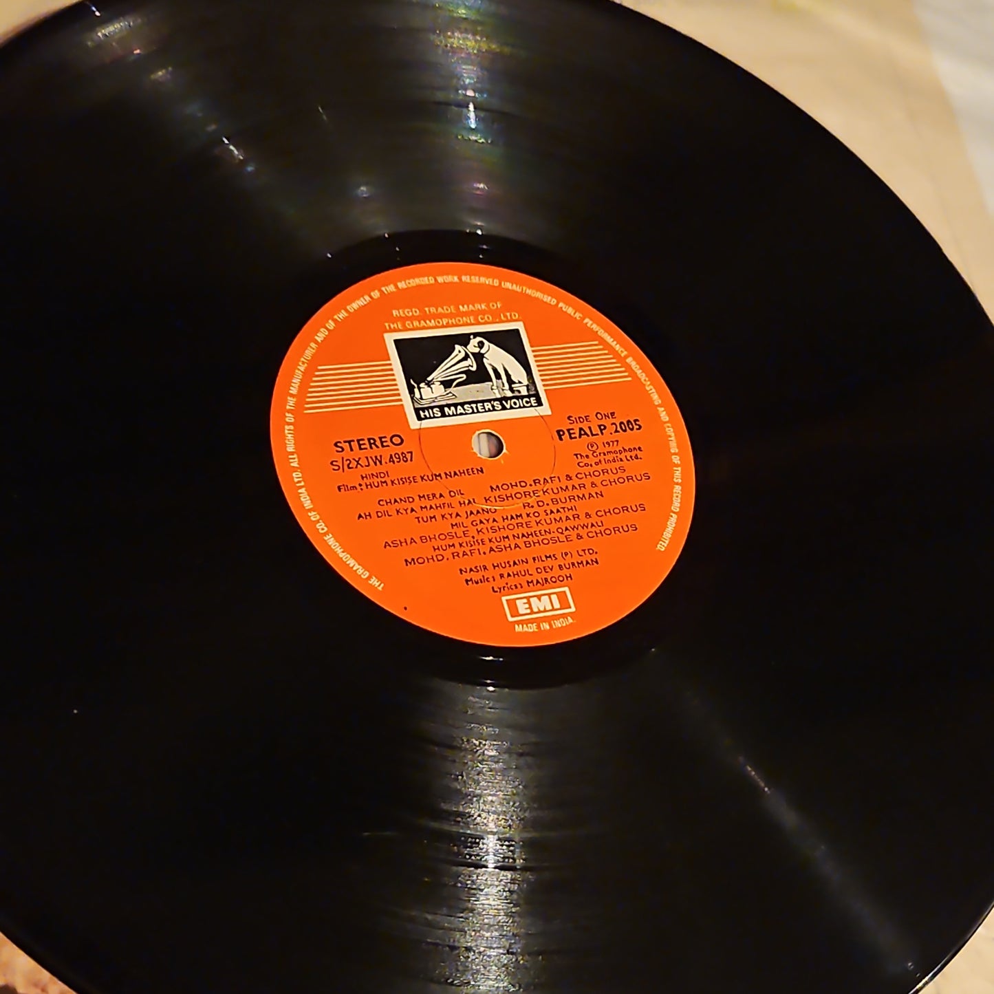 Hum Kisise Kum Naheen - R D Burman blockbuster in excellent