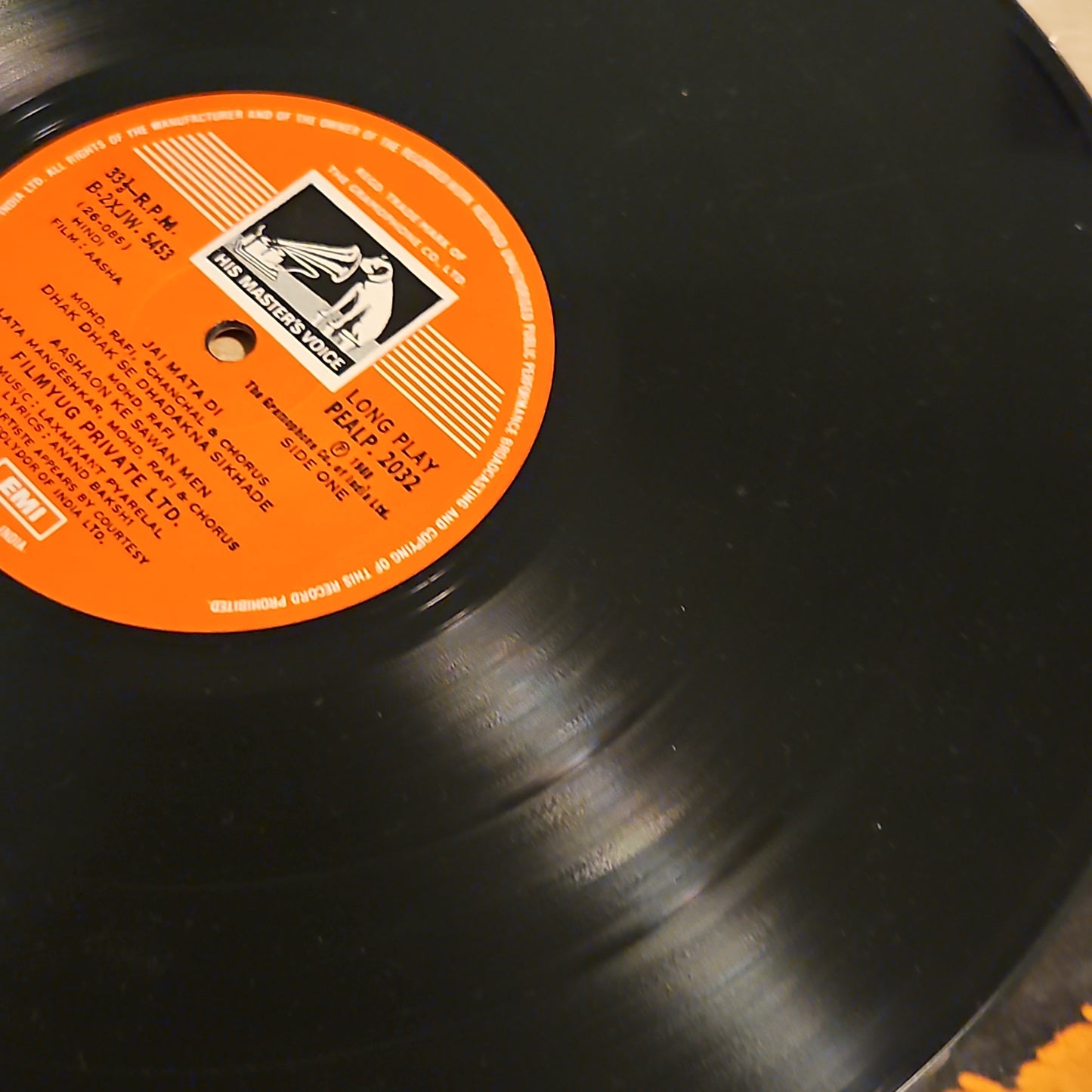 Aasha - Music by Laxmikant Pyarelal in near mint condition Supreme Gatefold