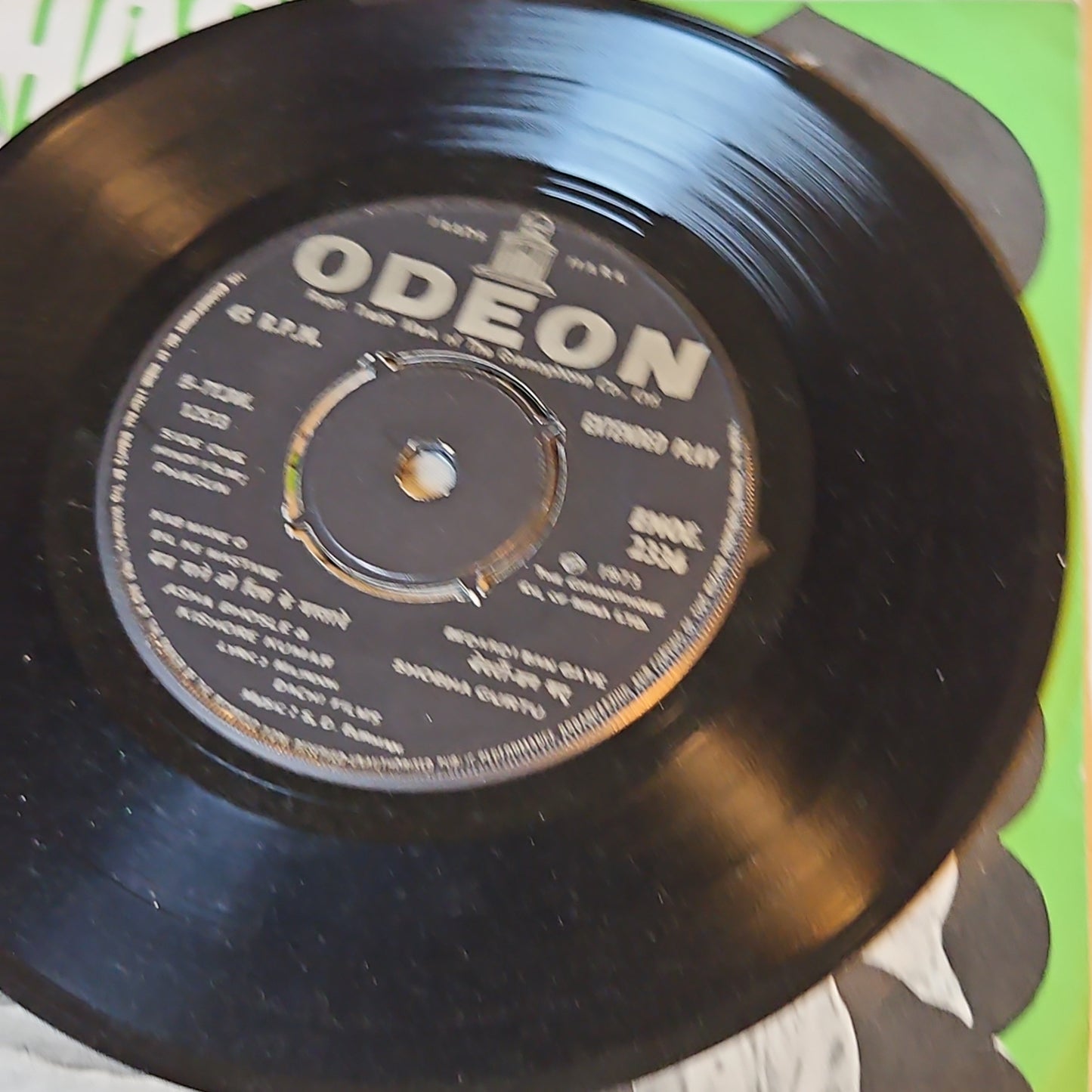 Phagun - S D Burman classic EP in Near mint thick center odeon