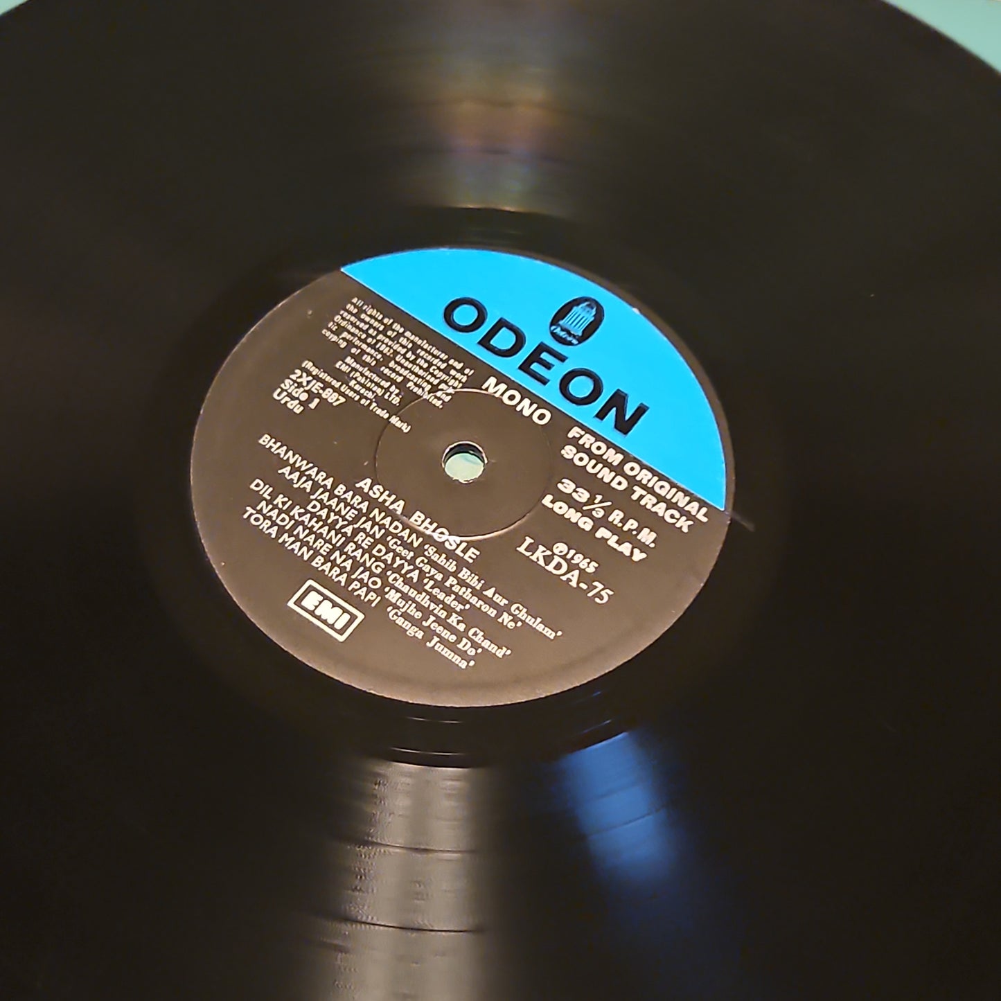 Asha Bhosle - Rare collection near mint LKDA75
