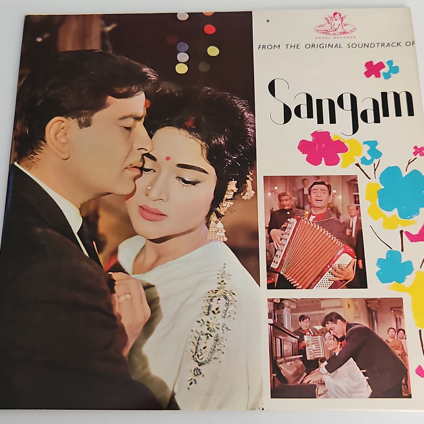 4lps Raj Kapoor and Shankar Jaikishan Superhit pack - Sangam ,Kanhaiya, Aashiq , and Jis Desh Mein Ganga Bahati hai in prisitne
