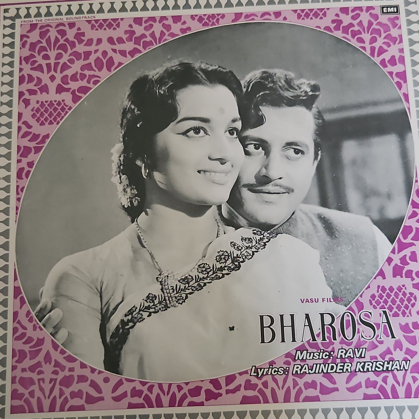 3 lps Classic Ravi , Bharosa, Chaudhvin Ka Chand and Nazrana plus Ghunghat in Near mint and pristine