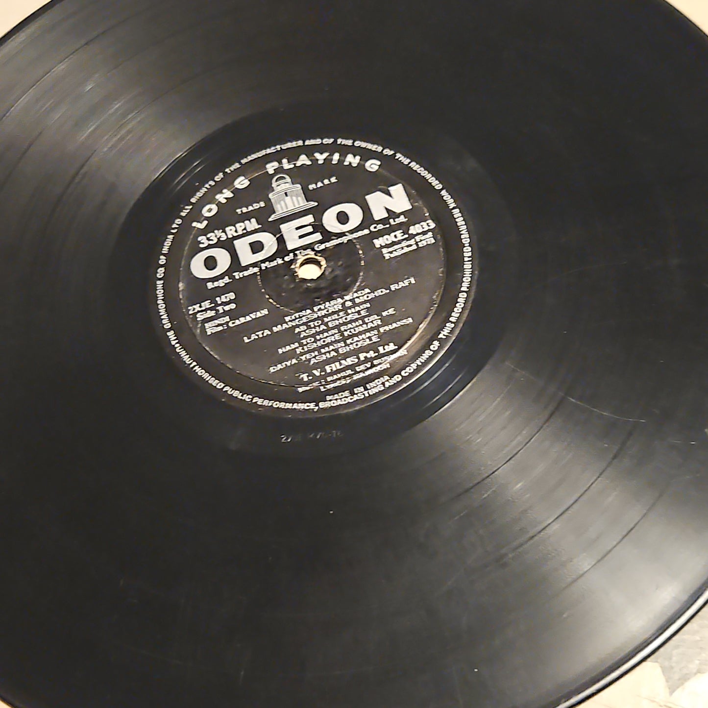 CARAVAN - 1st Edition Ring Odeon R D Burman blockbuster Funk VG+