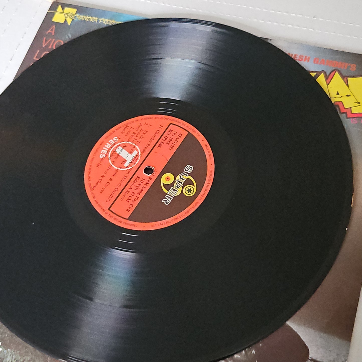 Tezaab - 90s blockbuster super hit in unplayed Mint , Music by laxmikant Pyarelal