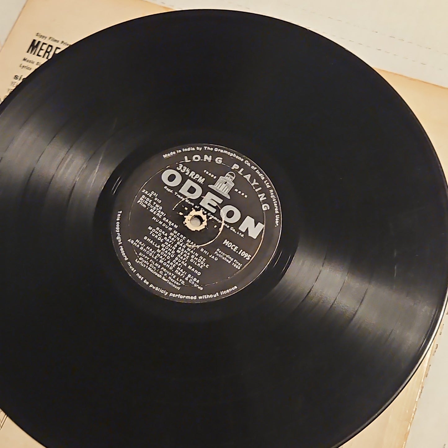 Mere Sanam - O P Nayyar superhit 1st Ring Odeon VG+ condition 92% Very rare