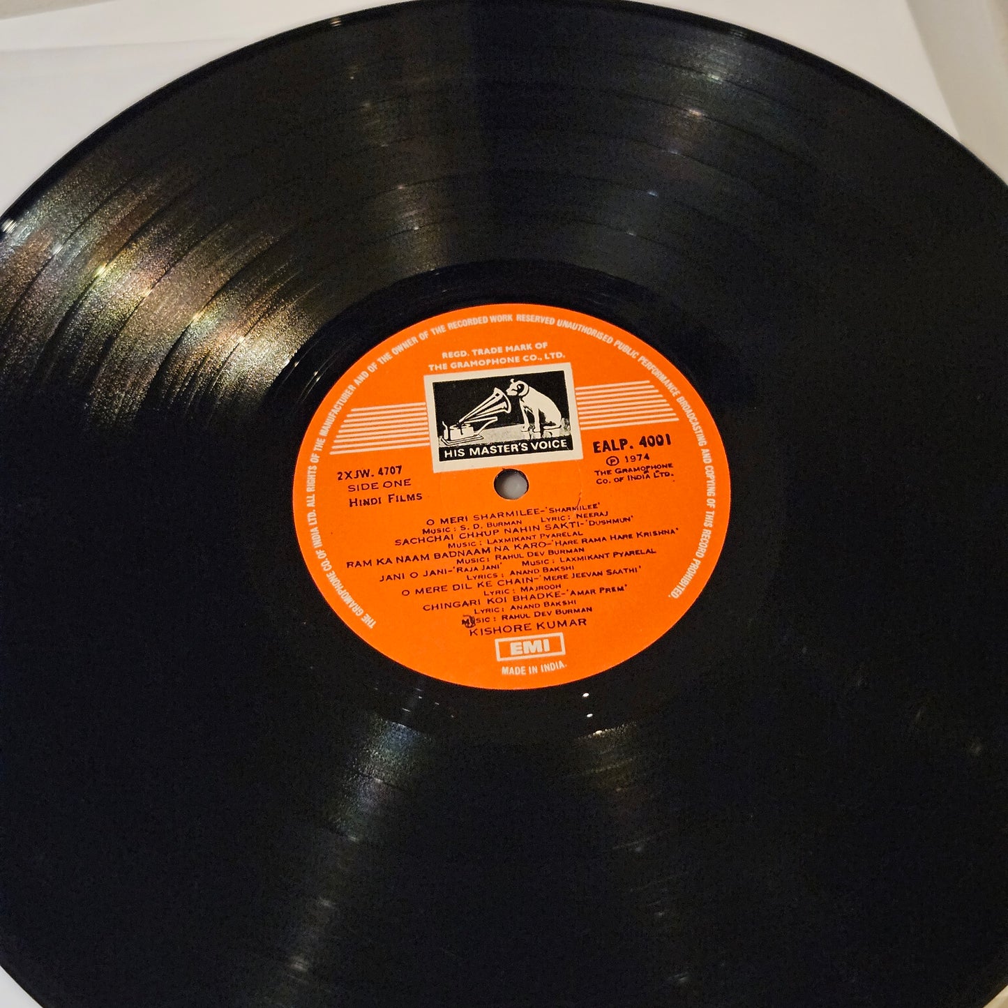 Kishore Kumar- Rare collection in near mint condtion - EALP 4001 (rare black and white cover)