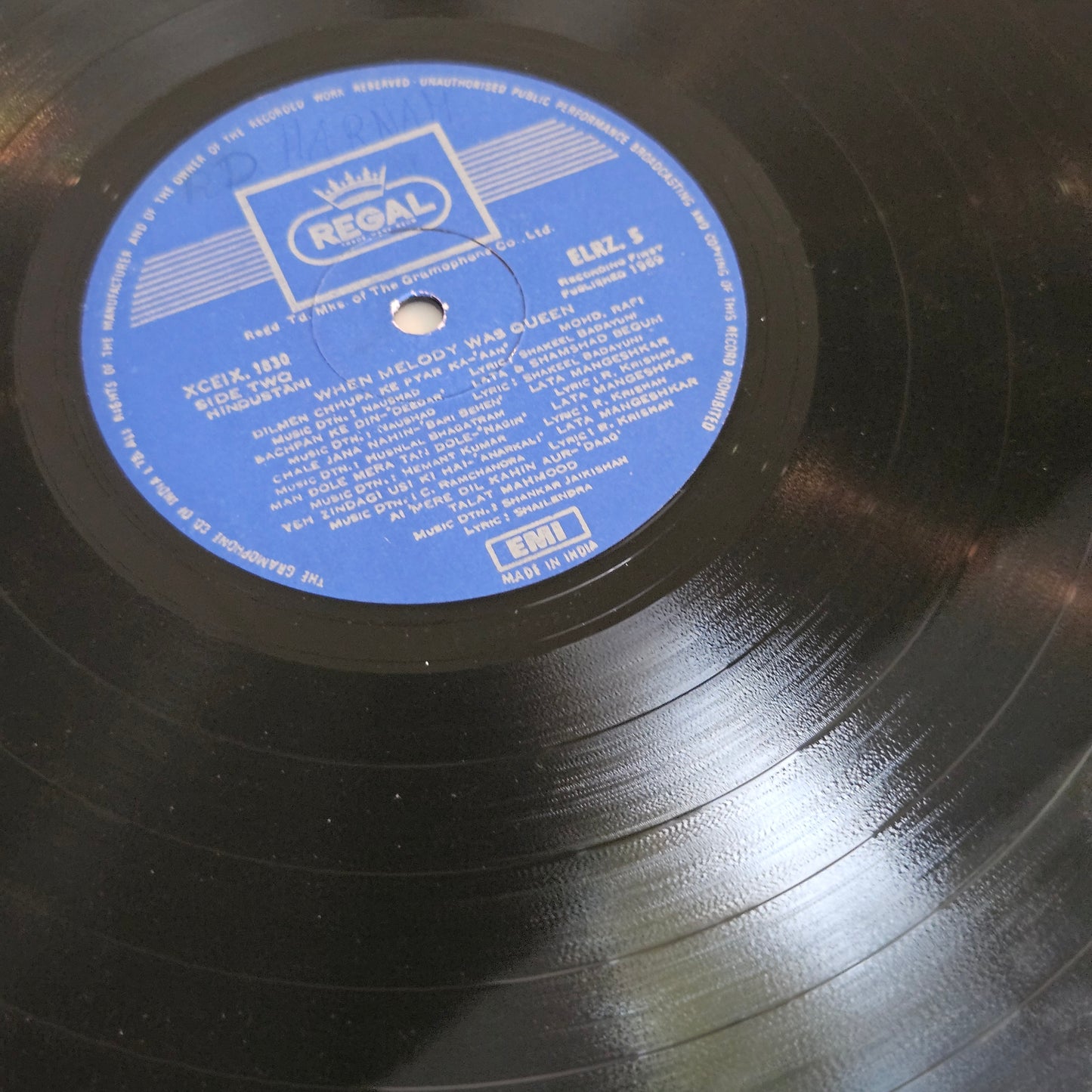 When Melody was queen- Old classics in VG+ condition from original soundtracks ELRZ 5