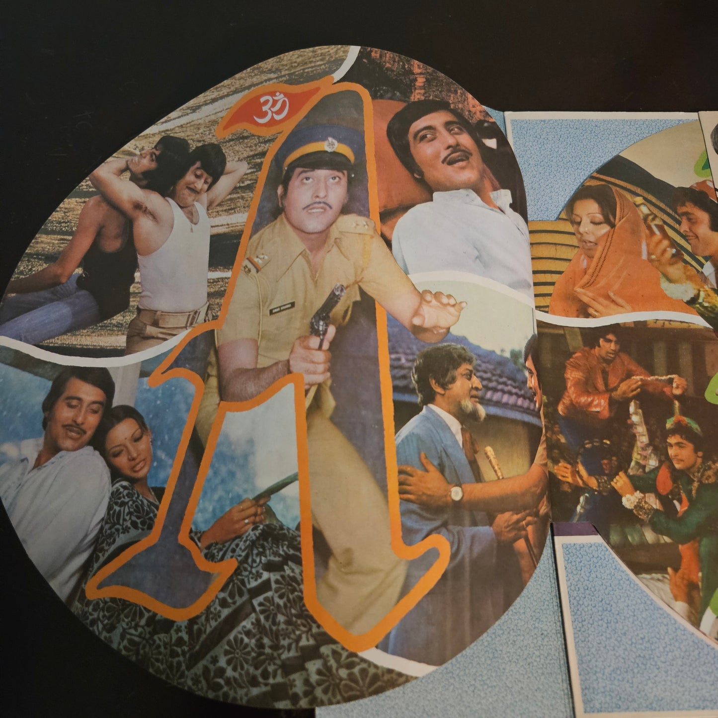 Amar Akbar Anthony - *PINK* and multifold with 8 picture pages - Laxmikant Pyarelal - Super hit in Excellent condition Collectible. Flawless multifold cover