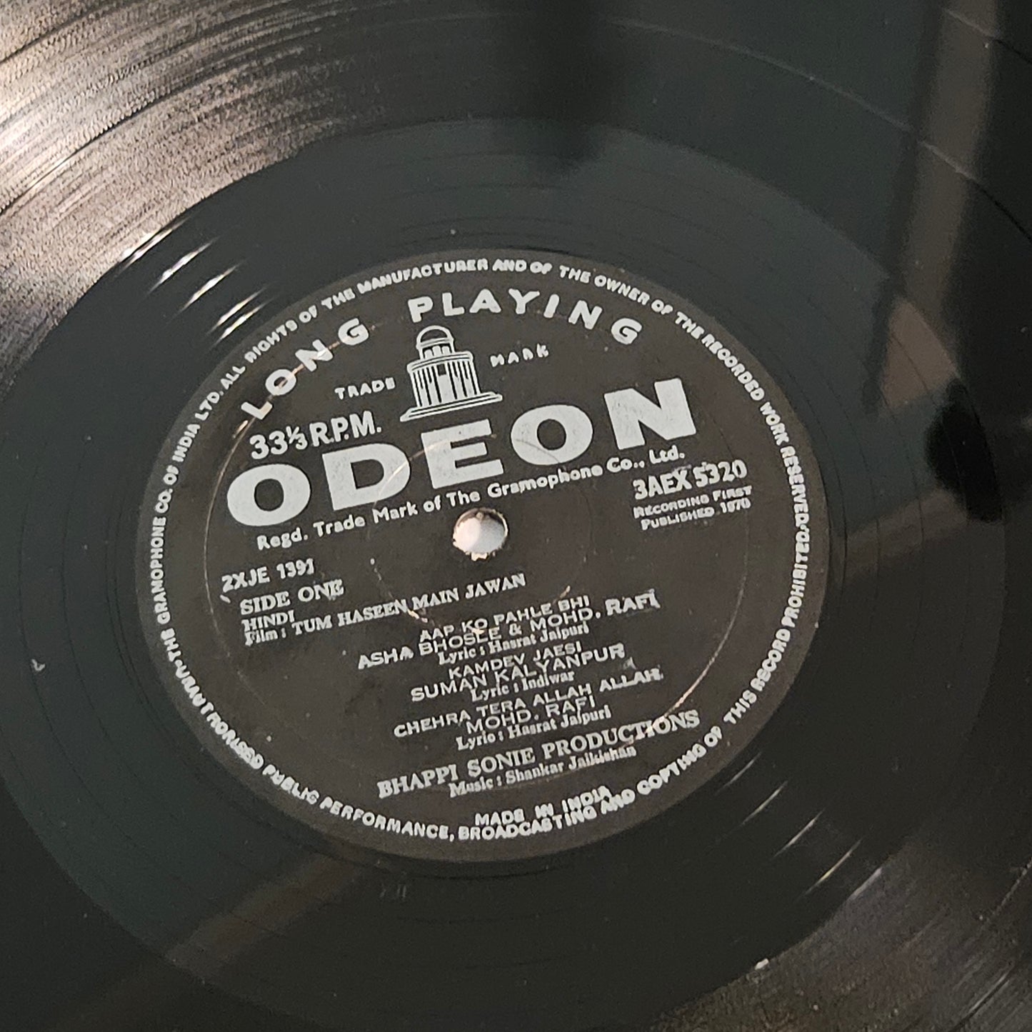 Tum Haseen Main Jawan - Music by shankar Jaikishan -1st Ring Odeon in excellent condition
