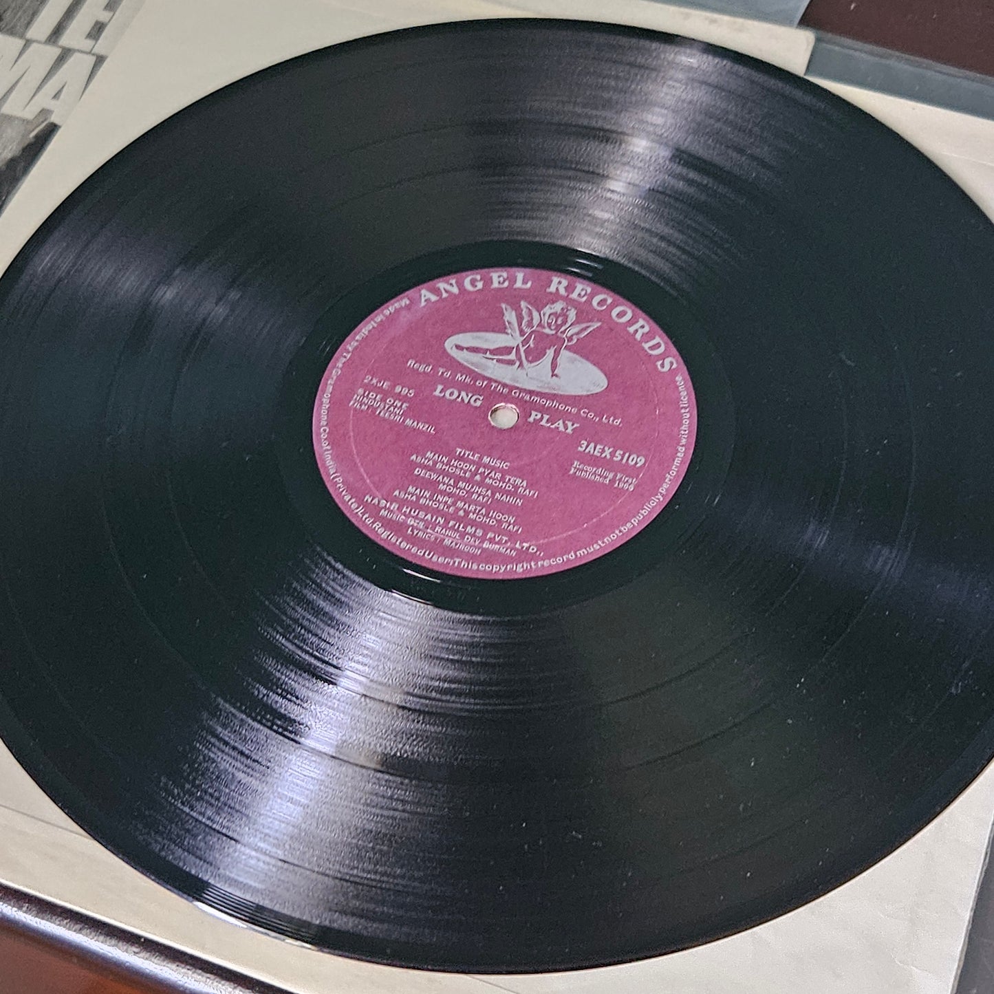 Teesri Manzil - 1st Angel issue - Music R.D. Burman in excellent condition