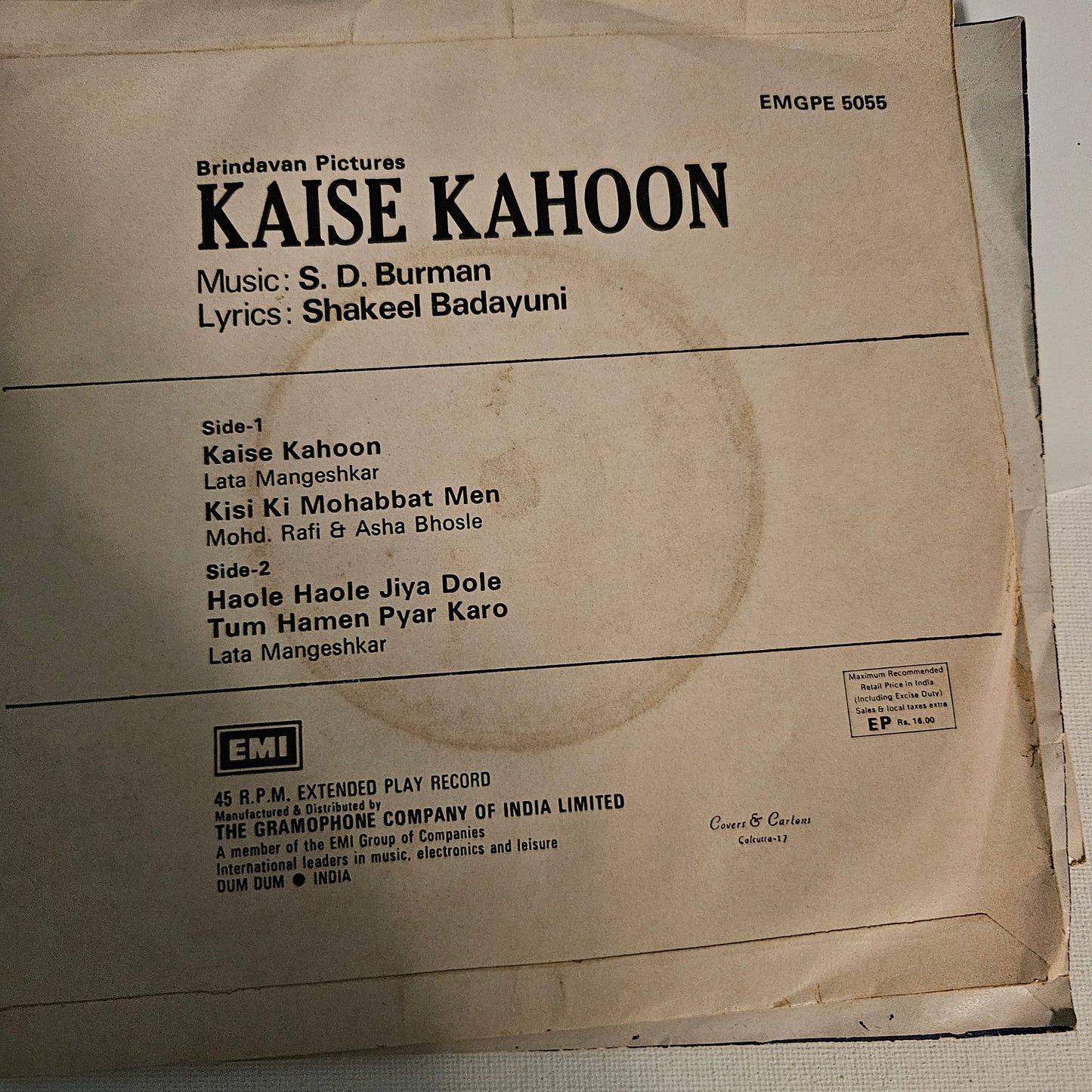 4 great classic original soundtrack songs 1. devar  2. Kohraa 3. Kaise kahoon 4. Nai umar ki nai fasal Eps  in near mint