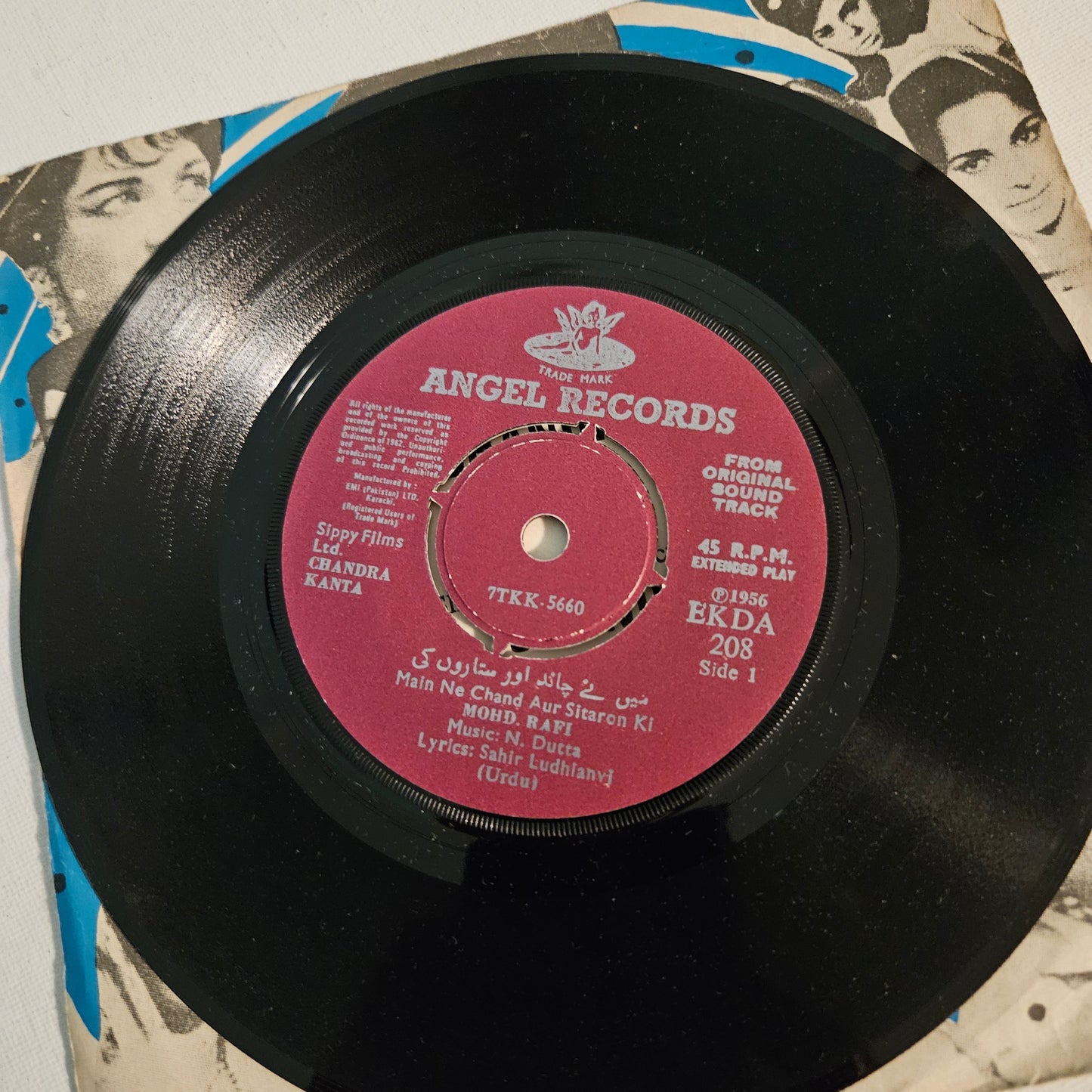 Chandrakanta and Jugnu -Rare Angel Ep in Near Mint - Nostalgia EKDA208