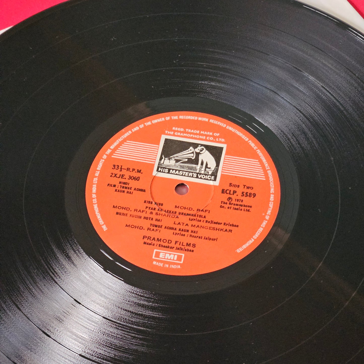 Tumse Achha Kaun Hai - Shankar Jaikishan and Shammi Kapoor Superhit in near mint Pristine condition