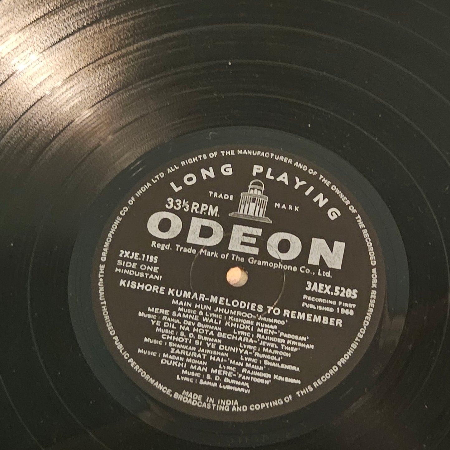 Kishore Kumar - Melodies to remember in Near Mint condition