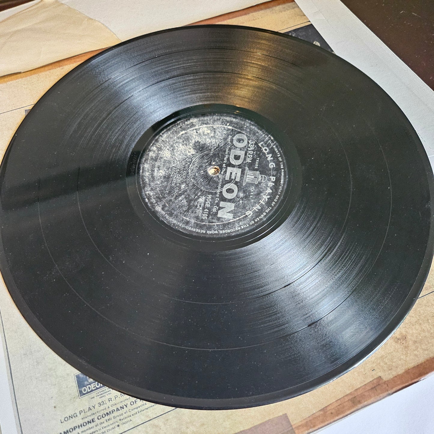 Paraya Dhan - 1st edition Ring Odeon - R D Burman superhit in VG+ condition - played and verified - Cover is color copy Read Desc