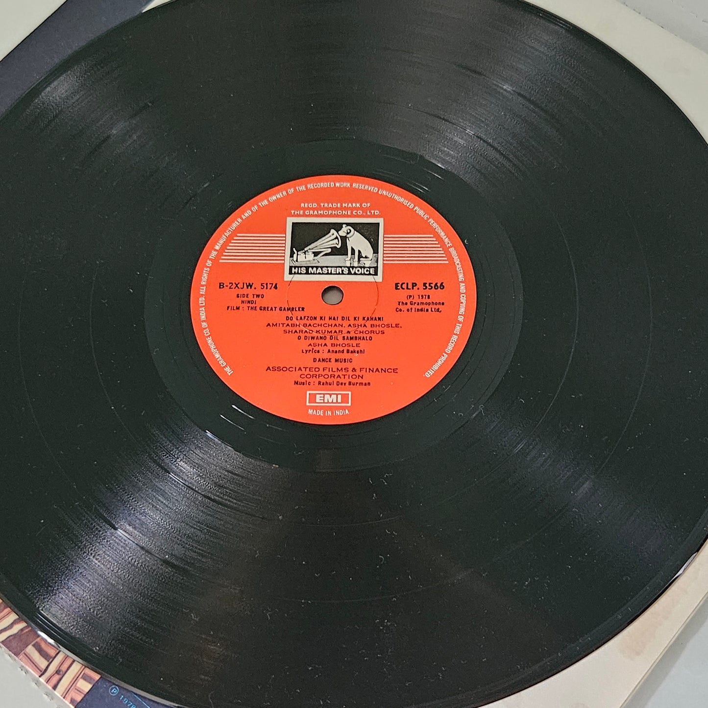 The Great gambler - Music by R. D. Burman in Gatefold rare Gun Cover in Near mint condition