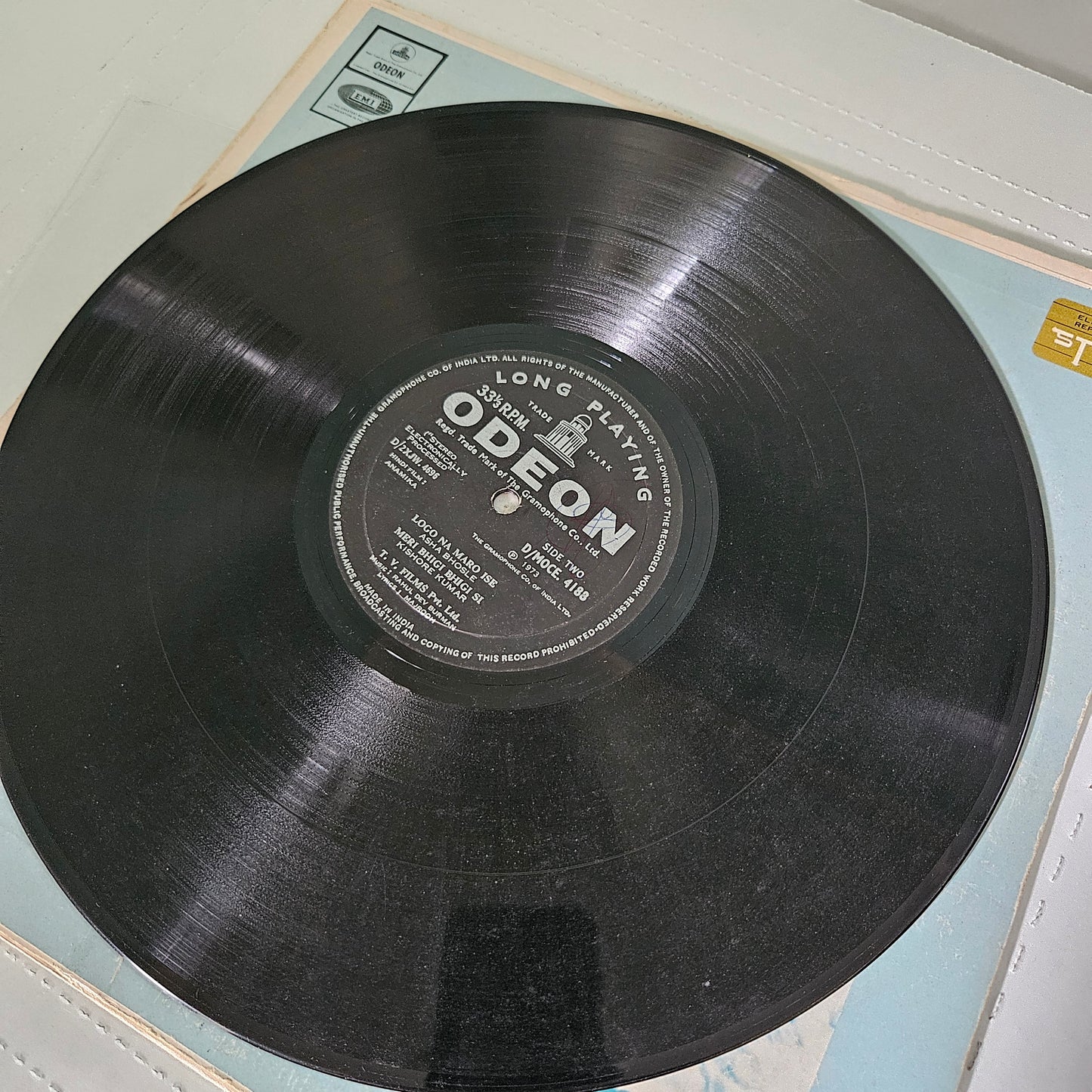 Anamika - R D Burman superhit Double Ring odeon in Stereo in excellent condition clean copy