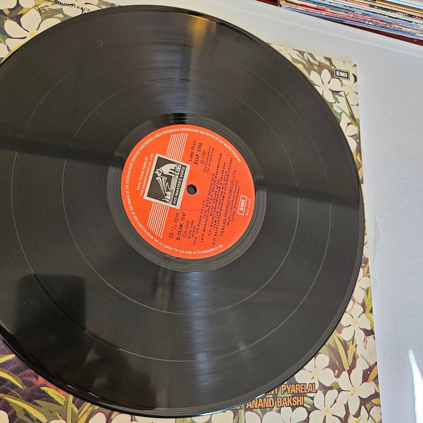 Ek Duje Ke liye - gatefold edition 80's superhit Lovestory - Laxmikant Pyarelal in excellent