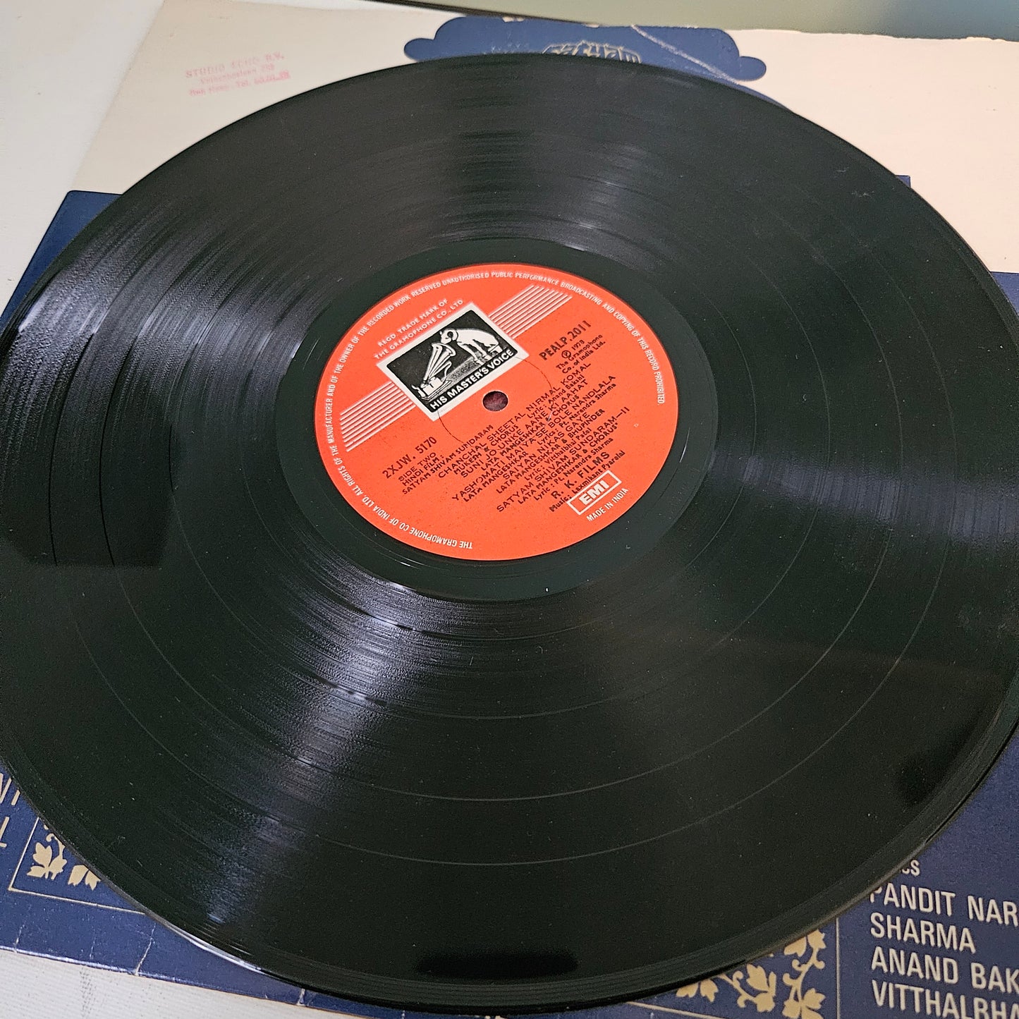 Satyam Shivam Sudaram - Laxmikant Pyarelal classic Multifold in near mint
