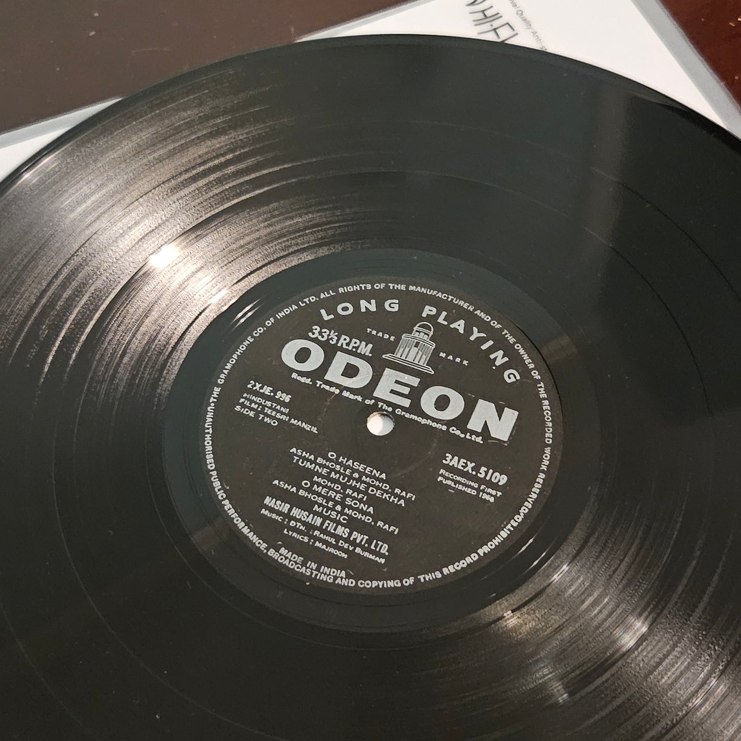 Teesri Manzil - R D Burman Superhit record in near mint condition Pristine - heavy odeon version