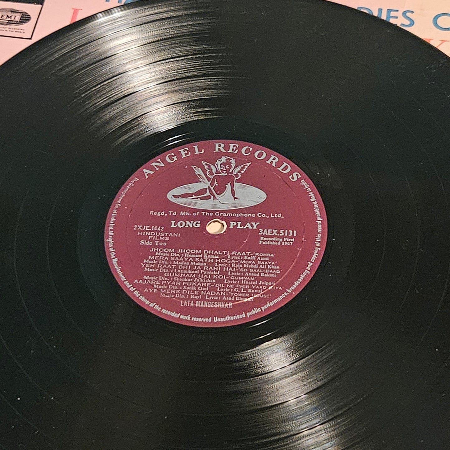 Lata mangeshkar - haunting melodies of Lata Mangeshkar 1st Angel in VG /. Excellent condition - Read Description