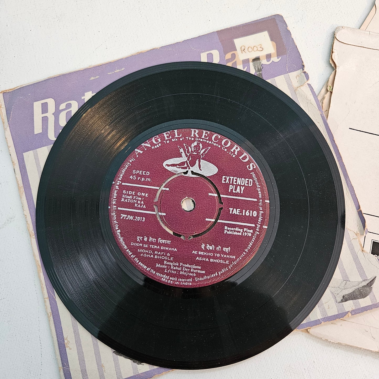 3 R D Burman superhit EPs in excellent to near MINT Chhalia, Buddha Mil Gaya, Raton ka Raja