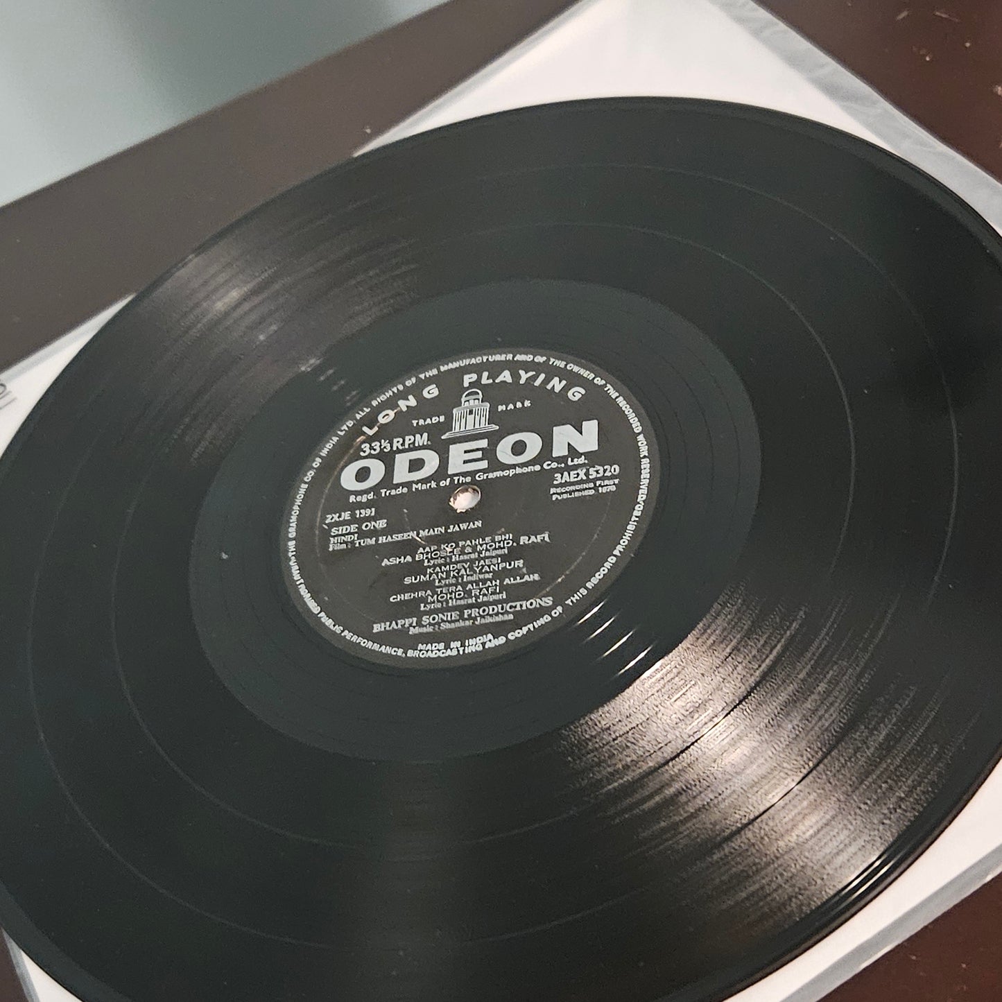 Tum Haseen Main Jawan - Music by shankar Jaikishan -1st Ring Odeon in excellent condition