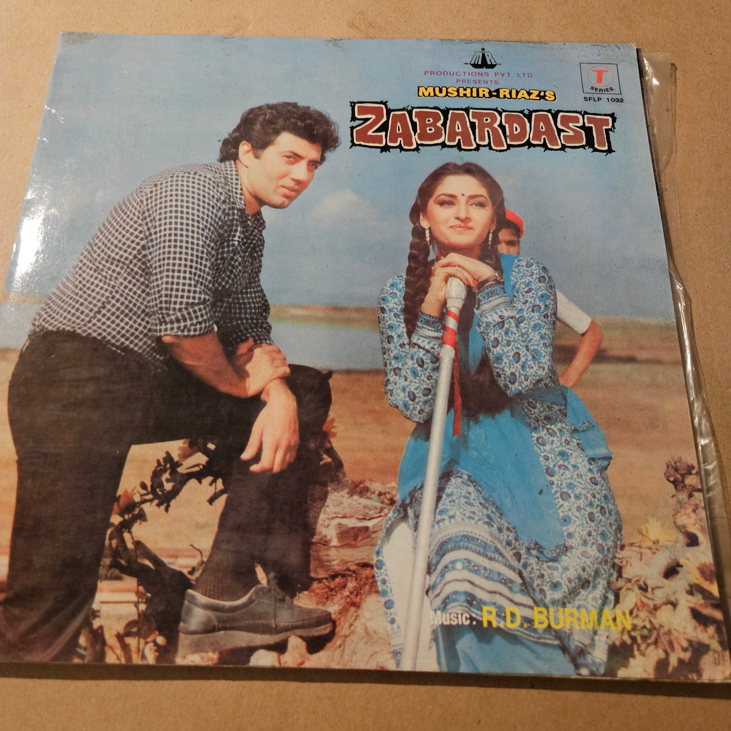 3 LPs Samundar, Zabardast, Dacait R D Burman and Sunny Deol in Near mint