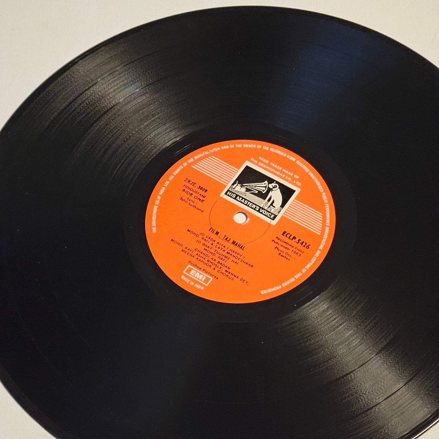 Taj Mahal - Music by Roshan eternal classics in excellent condition