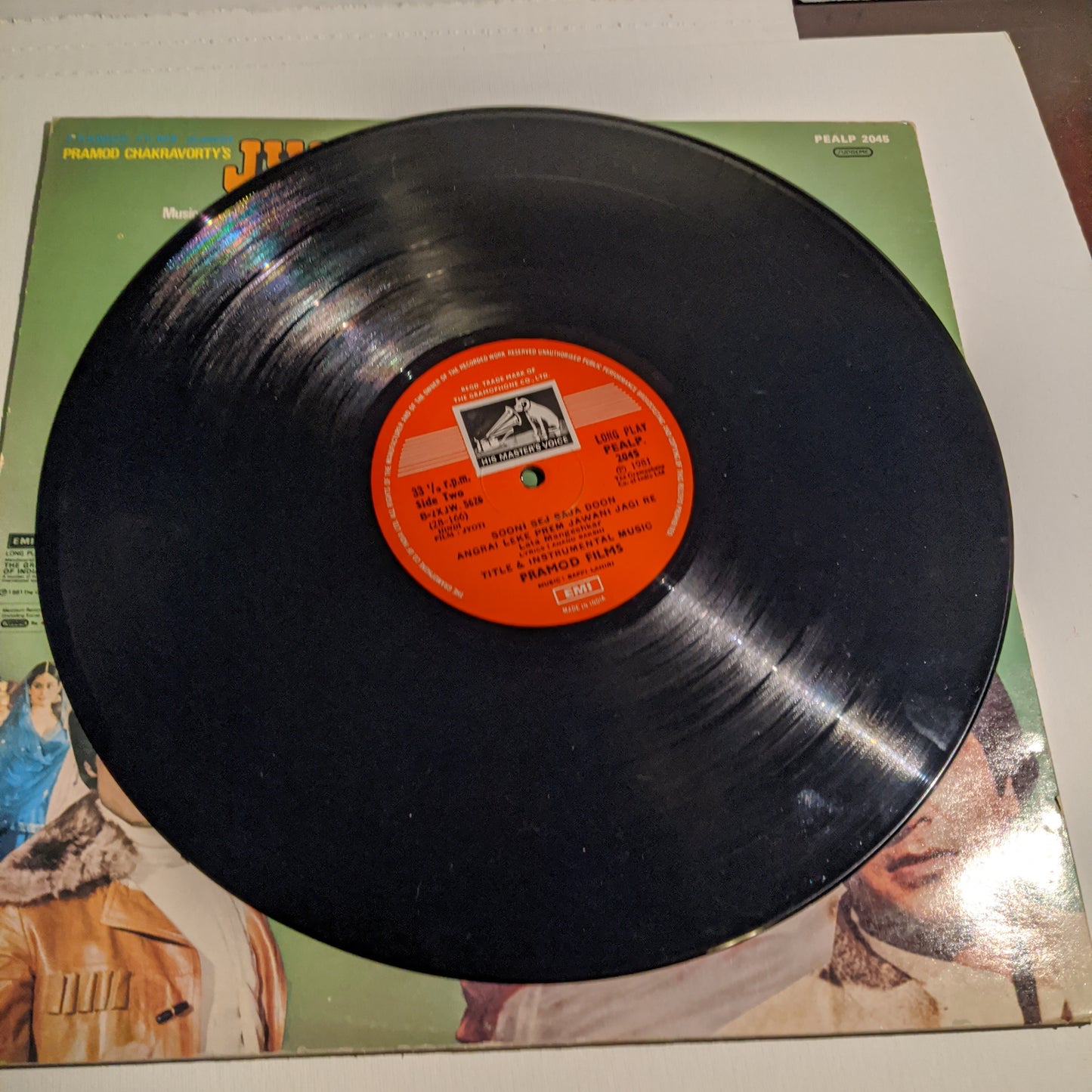 JYOTI - Bappi Lahiri record featuring ordiginal Thoda Resahm lagta hai
