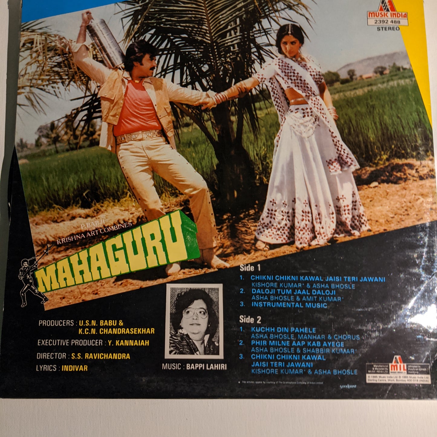Mahaguru & Bhagwaan dada for Rajani Fan 2 s