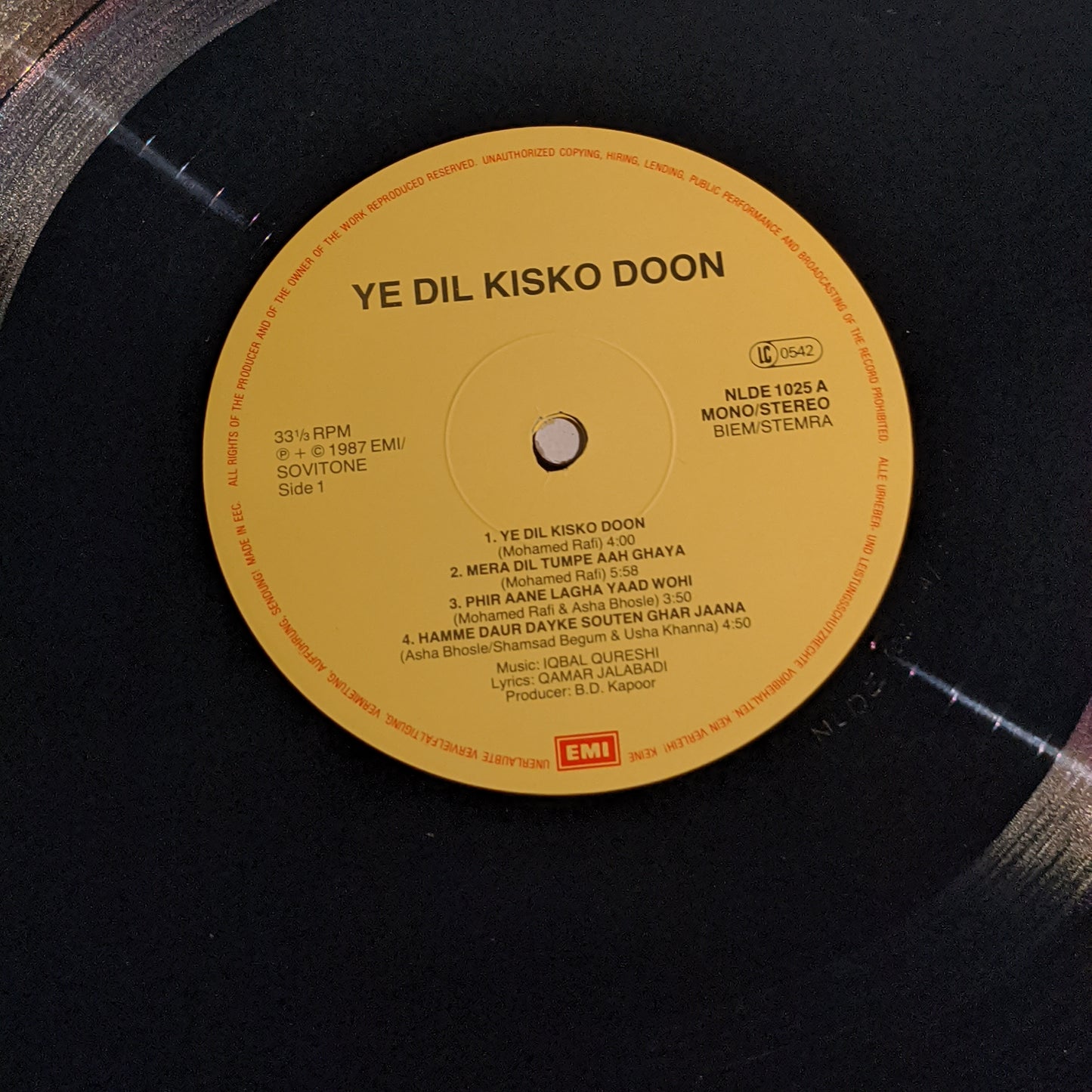 Yeh Dil Kisko Doon - Rare bollywood record Holland pressing in Mint