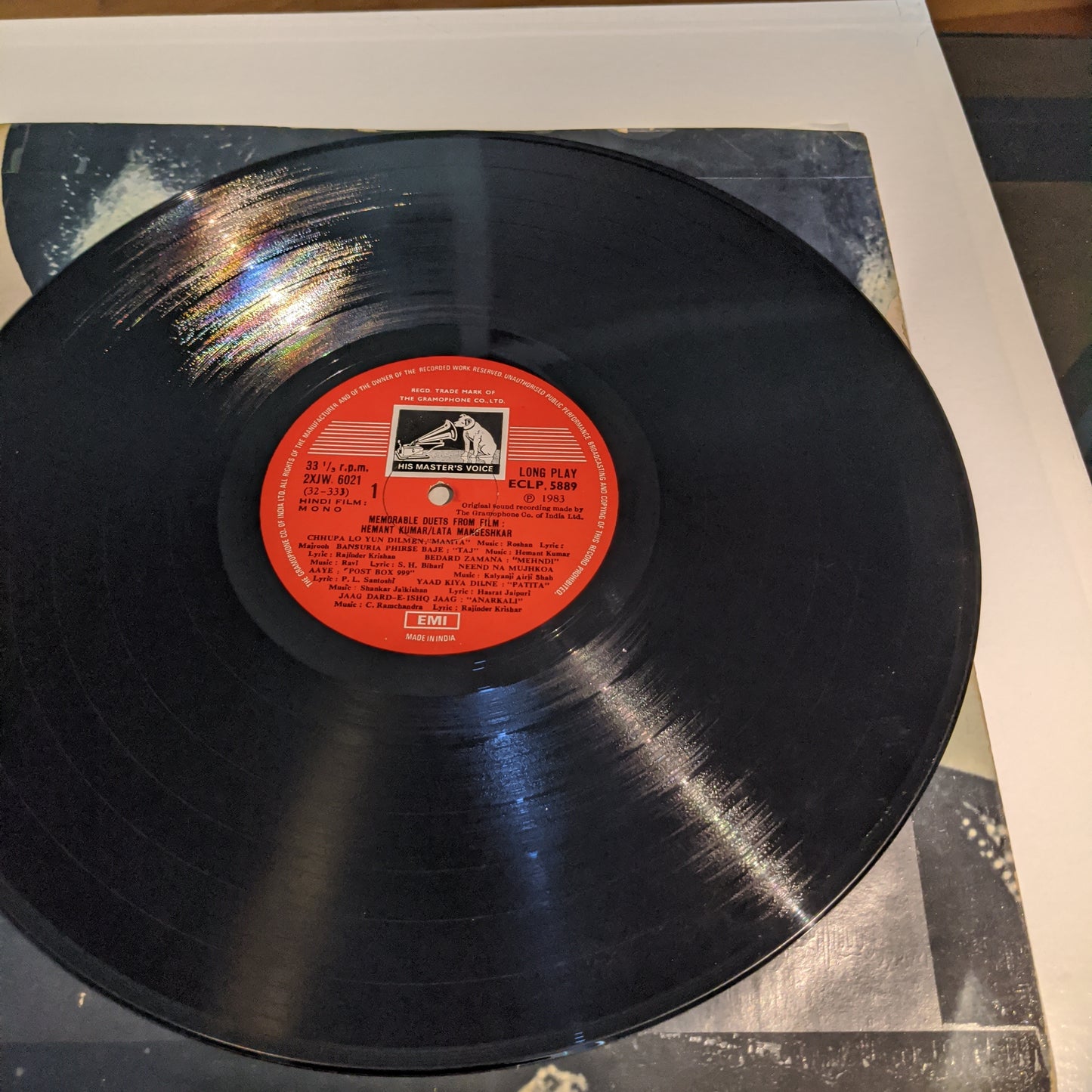 Duets of Lata Mangeshkar & Hemant Kumar record VG+