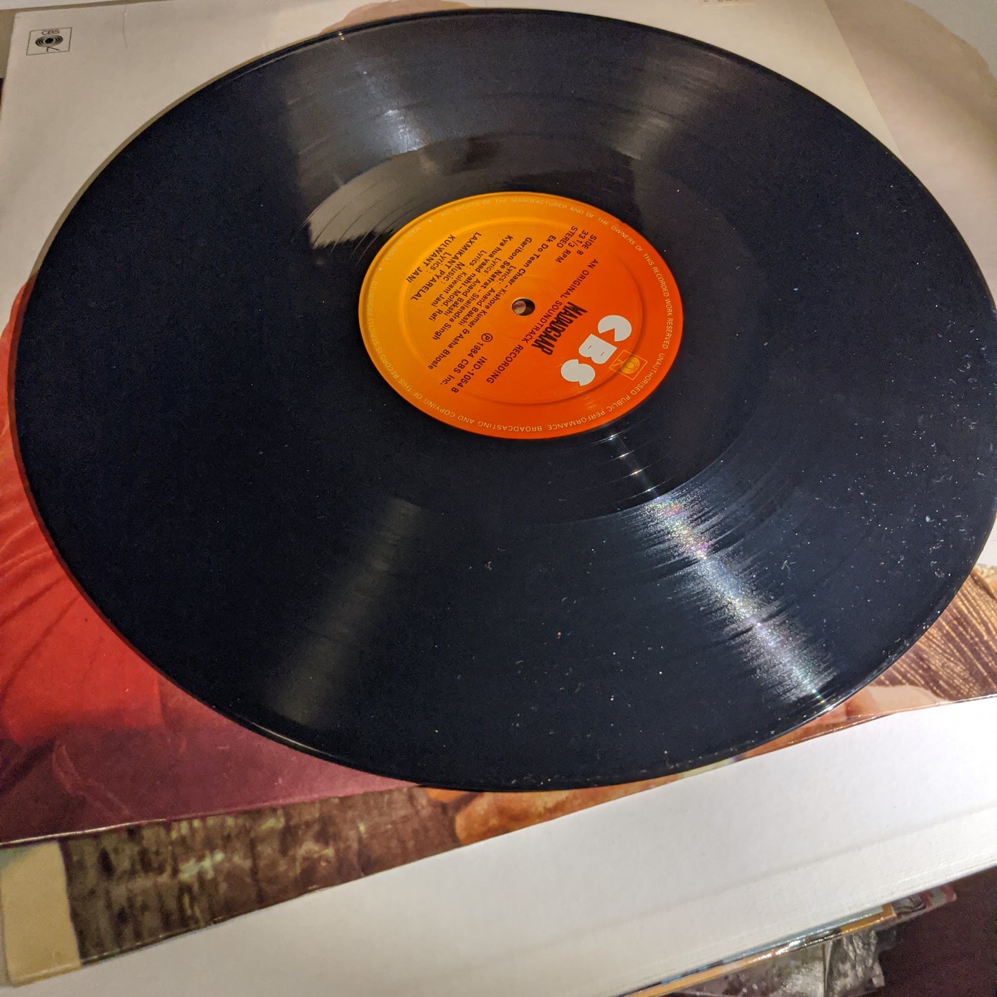 Madadgaar - laxmikant Pyarelal - record in near mint