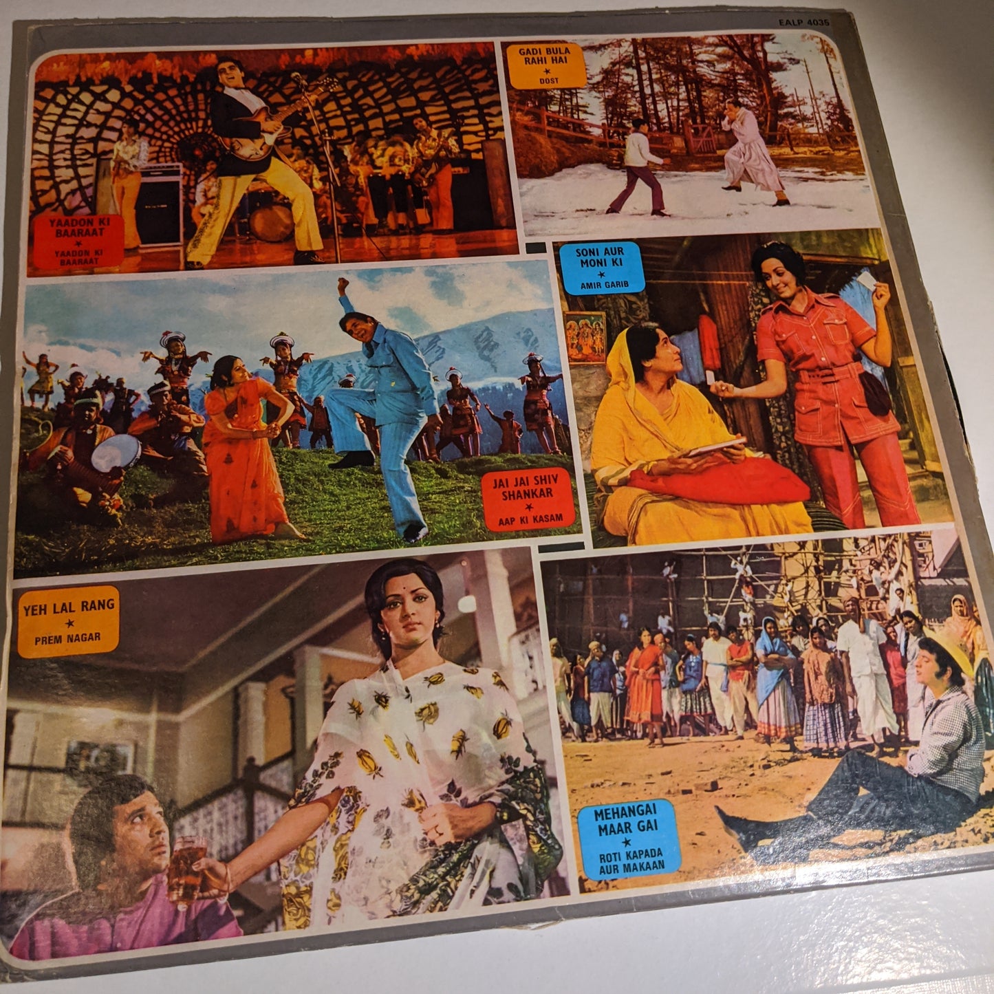 Film Hits of 1974 - Good Collection of songs GATEFOLD in VG+ condition