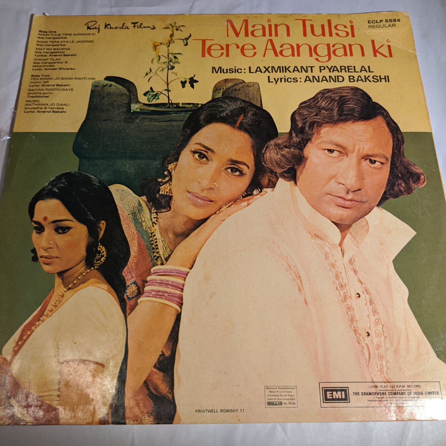 Main Tulsi tere Aangan Ki - Laxmikant pyarelal classic in near mint like unplayed new